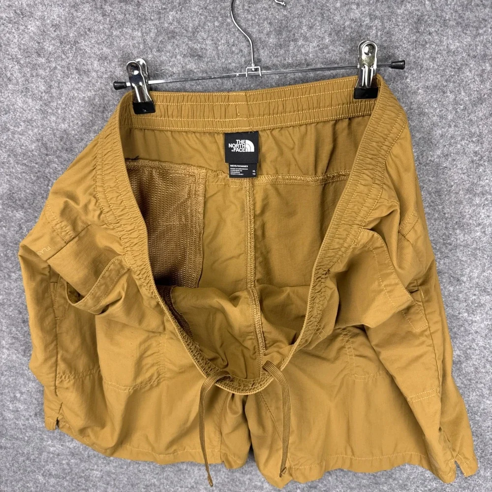 The North Face Shorts XL Mustard Yellow FlashDry Nylon Hiking Athletic Mens 6in